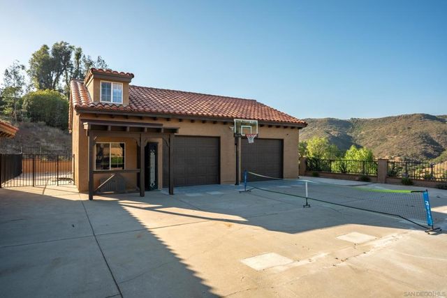 24922 Terreno Drive, Temecula, CA 92590