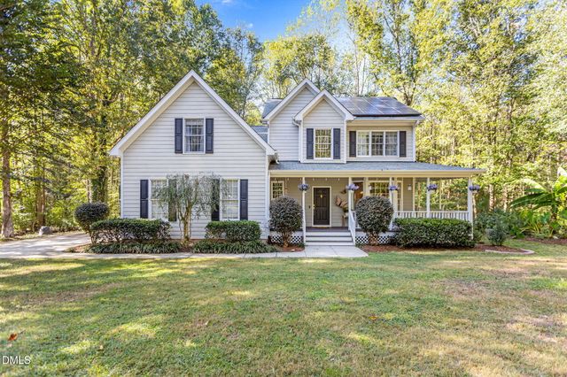 64 Winthrop Road, Pittsboro, NC 27312