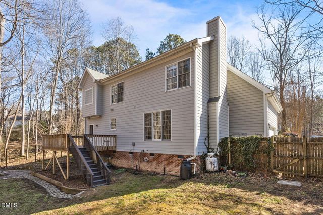 64 Winthrop Road, Pittsboro, NC 27312