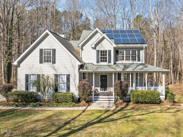 64 Winthrop Road, Pittsboro, NC 27312