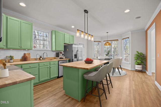 64 Winthrop Road, Pittsboro, NC 27312