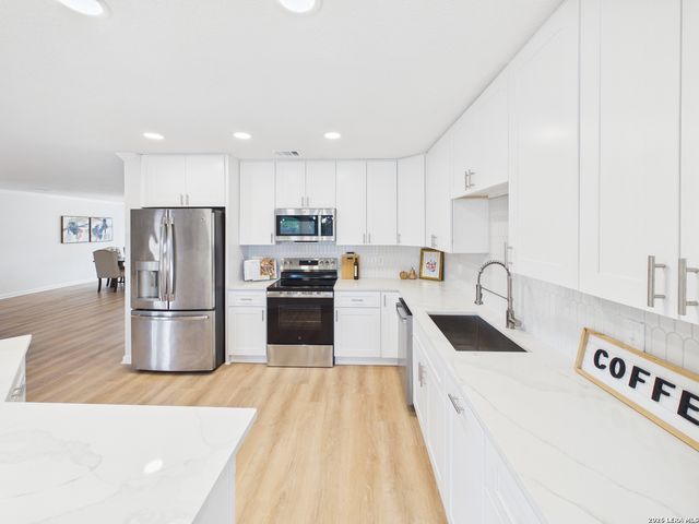 2902 REDSKY PASS, San Antonio, TX 78259