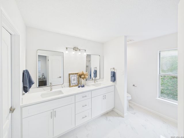 2902 REDSKY PASS, San Antonio, TX 78259