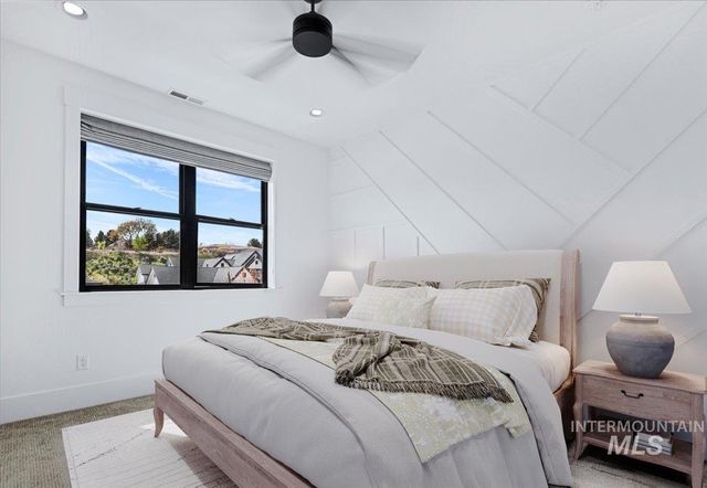 2413 S Mallard Wing Way, Eagle, ID 83616