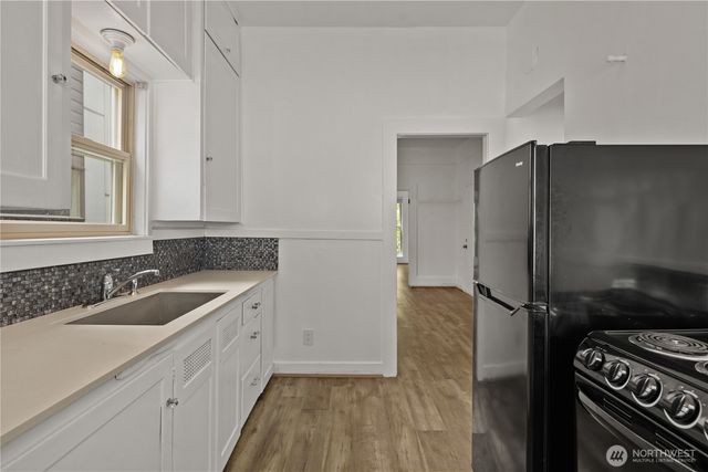 6620 Carleton Avenue S, Seattle, WA 98108