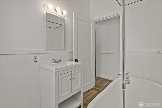 6620 Carleton Avenue S, Seattle, WA 98108