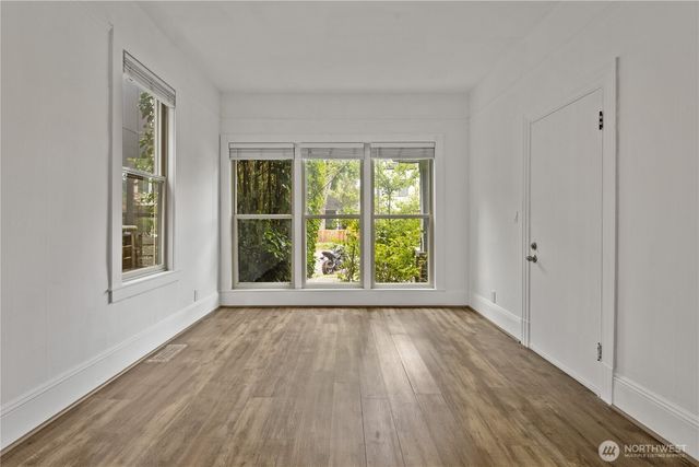 6620 Carleton Avenue S, Seattle, WA 98108