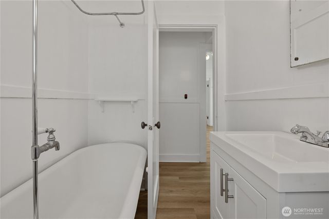 6620 Carleton Avenue S, Seattle, WA 98108