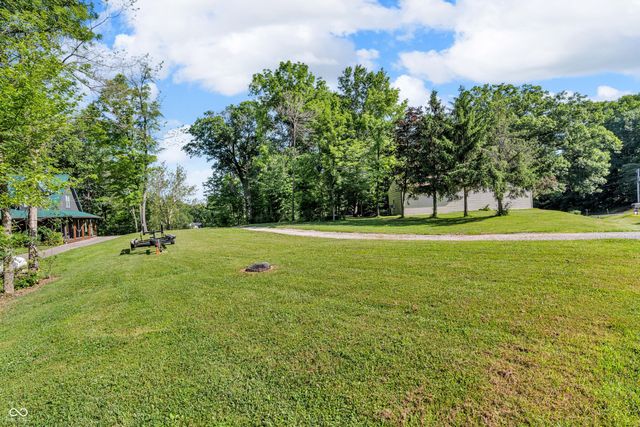 656 Jefferson Valley, Coatesville, IN 46121