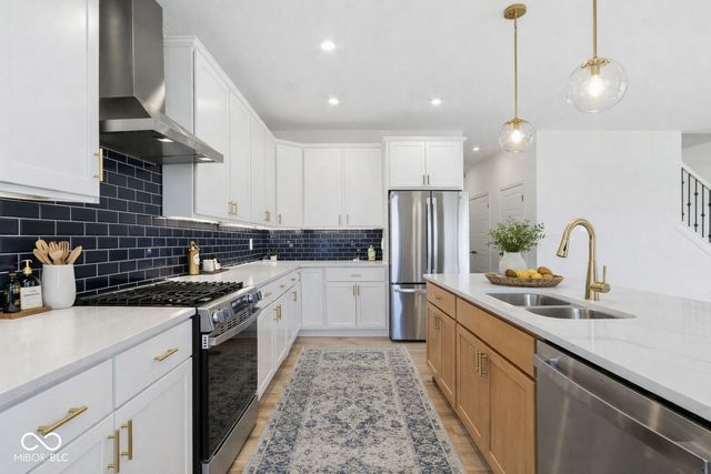 656 Jefferson Valley, Coatesville, IN 46121