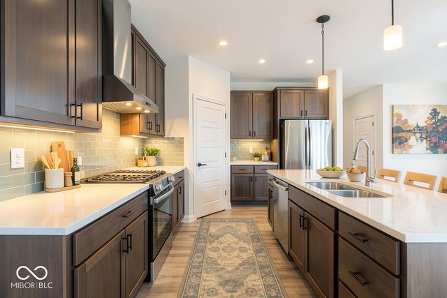 656 Jefferson Valley, Coatesville, IN 46121