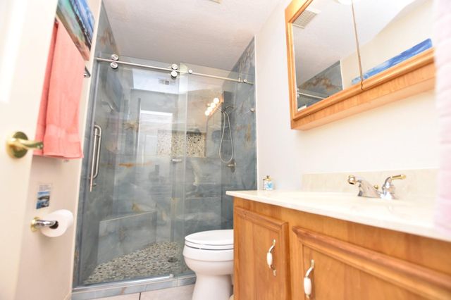 3033 Holy Road, Crosby, TX 77532