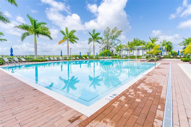 817 NE 211th Street, Miami, FL 33179