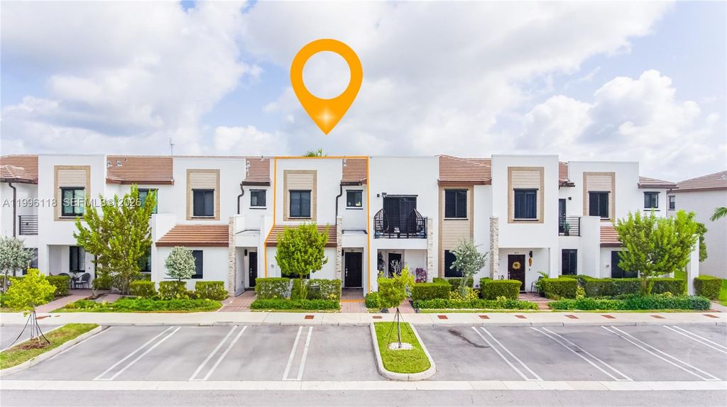 817 NE 211th Street, Miami, FL 33179