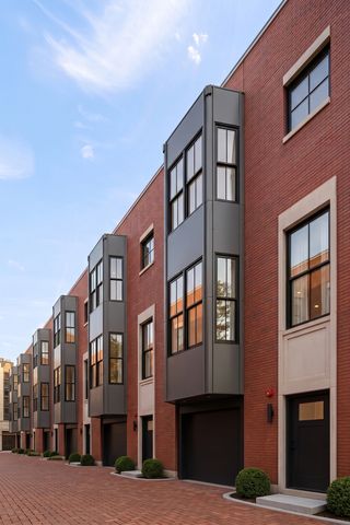 2329 N Cambridge Avenue C, Chicago, IL 60614
