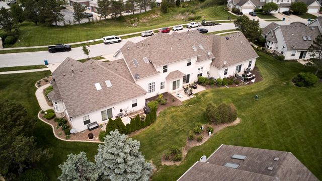 5494 Victoria Place, Crown Point, IN 46307