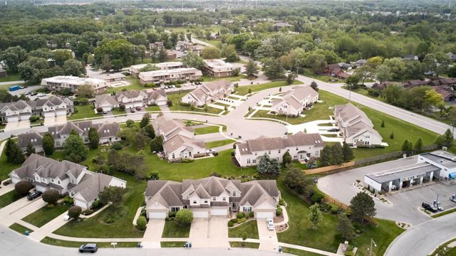 5494 Victoria Place, Crown Point, IN 46307