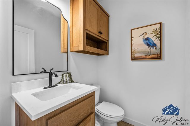 5867 Tadpole Dr, Elgin, OK 73538