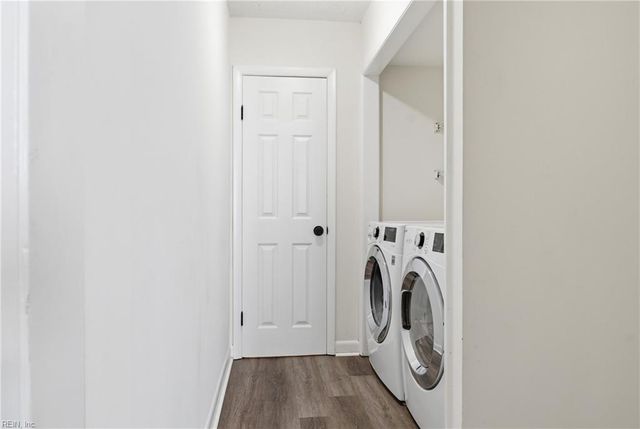 2044 Chicory ST, Virginia Beach, VA 23453