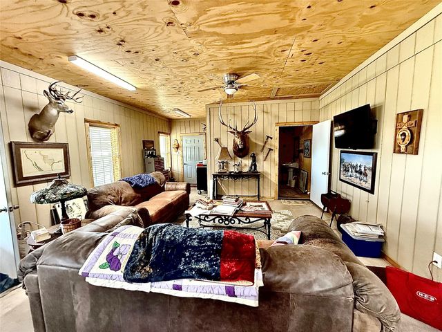 631 CR 352, Merkel, TX 79536