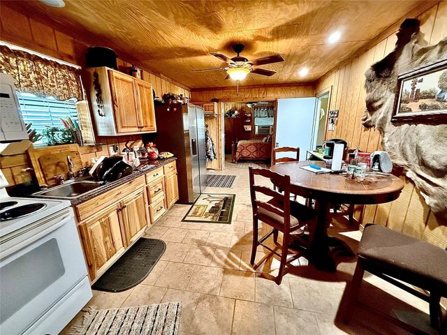 631 CR 352, Merkel, TX 79536