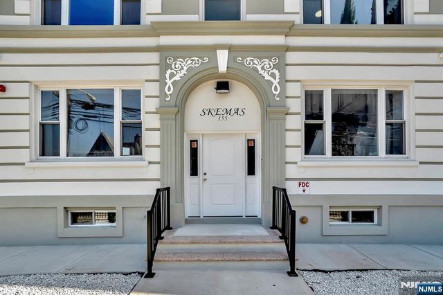 155-157 Clifton Avenue, Newark, NJ 07104