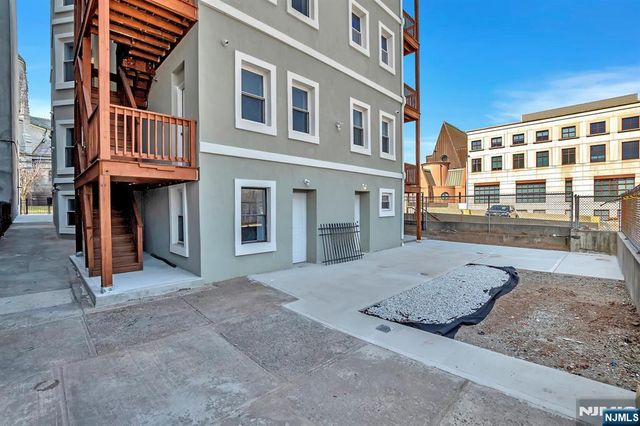 155-157 Clifton Avenue, Newark, NJ 07104