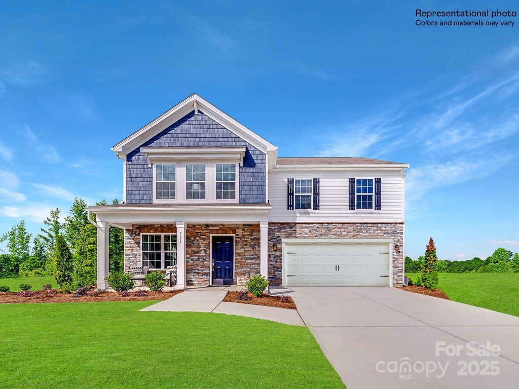 1721 Little York Circle, Edgemoor, SC 29712