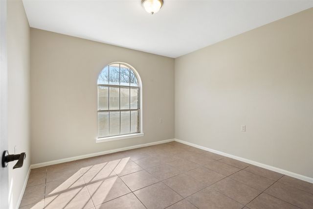 1206 Anetta Street, Bowie, TX 76230