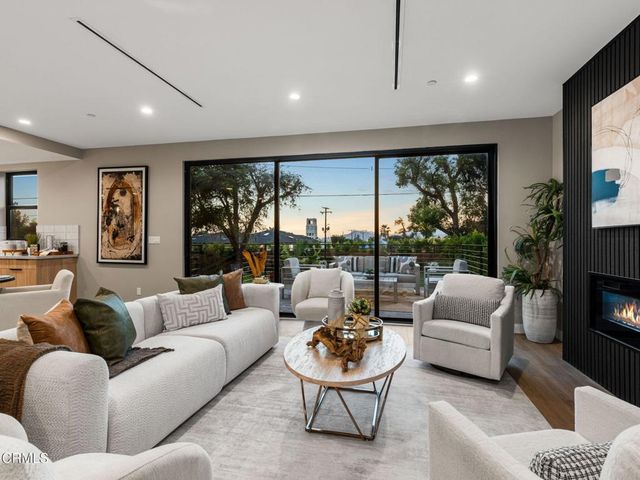 2223 Mar Vista Avenue, Altadena, CA 91001