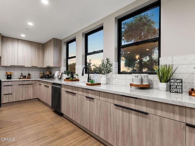 2223 Mar Vista Avenue, Altadena, CA 91001