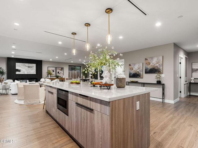 2223 Mar Vista Avenue, Altadena, CA 91001