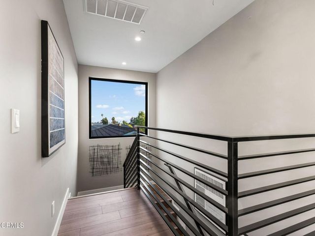 2223 Mar Vista Avenue, Altadena, CA 91001