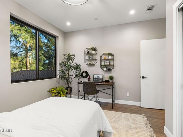 2223 Mar Vista Avenue, Altadena, CA 91001