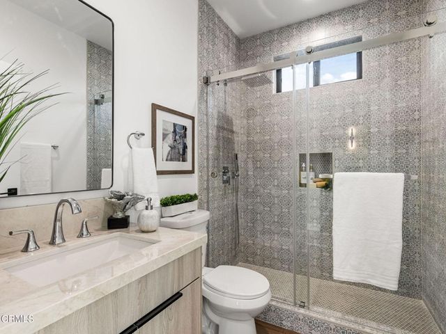 2223 Mar Vista Avenue, Altadena, CA 91001
