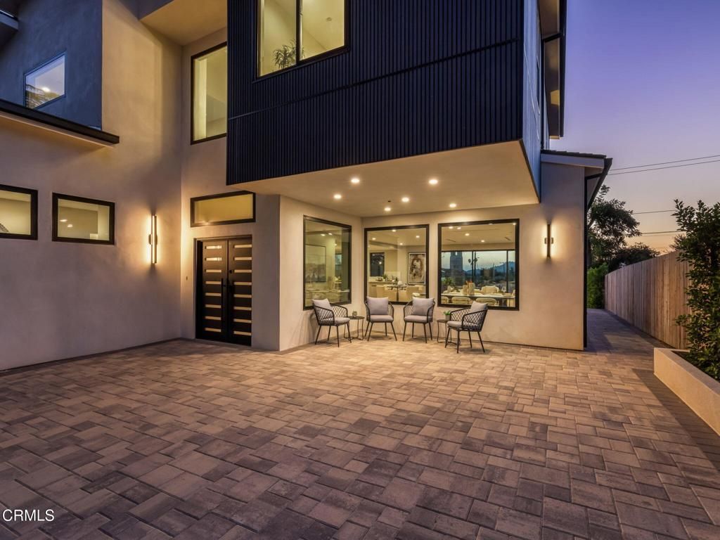 2223 Mar Vista Avenue, Altadena, CA 91001