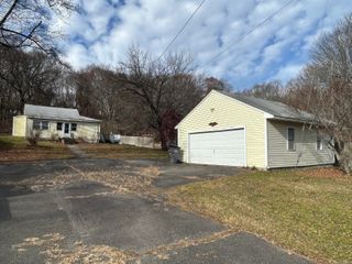 236 Union City Road, Naugatuck, CT 06770