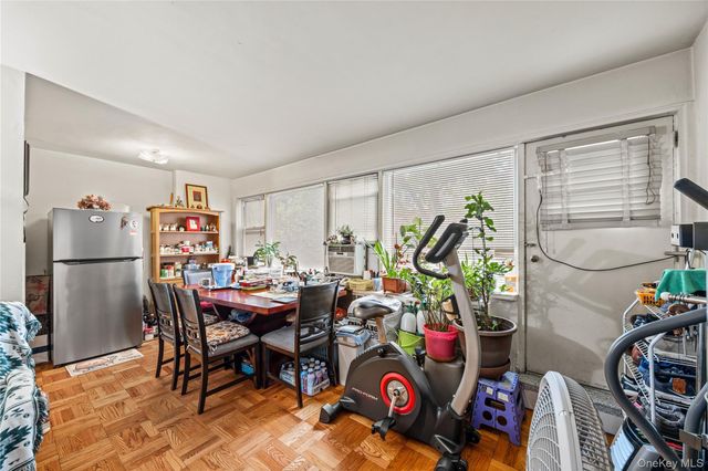 3131 Grand Concourse 2J, Bronx, NY 10468
