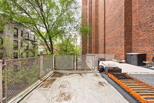 3131 Grand Concourse 2J, Bronx, NY 10468
