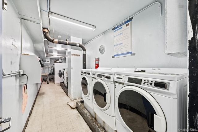 3131 Grand Concourse 2J, Bronx, NY 10468