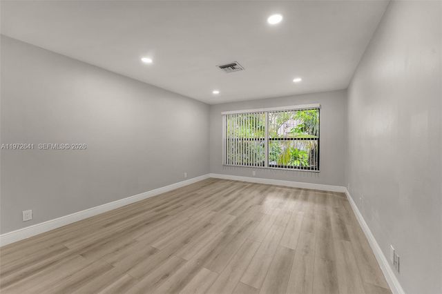 10375 NW 35th St 10375, Coral Springs, FL 33065