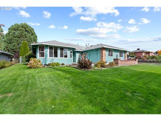 13406 Nw 42ND Ave, Vancouver, WA 98685