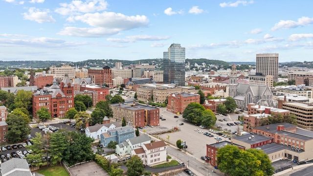 6 Chatham Pl 8, Worcester, MA 01609