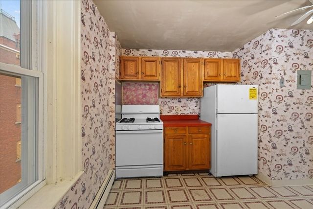 6 Chatham Pl 8, Worcester, MA 01609