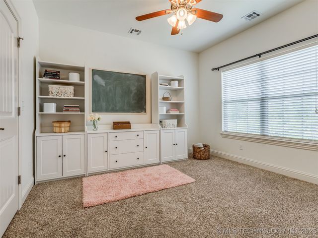 5603 Aspen Avenue, Bartlesville, OK 74006