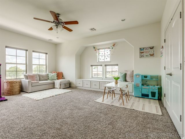 5603 Aspen Avenue, Bartlesville, OK 74006