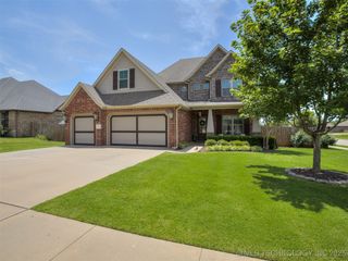 5603 Aspen Avenue, Bartlesville, OK 74006