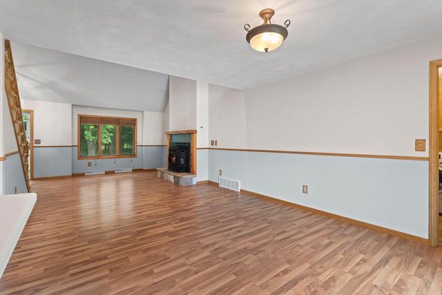 7364 JENSEN ROAD, Oshkosh, WI 54904