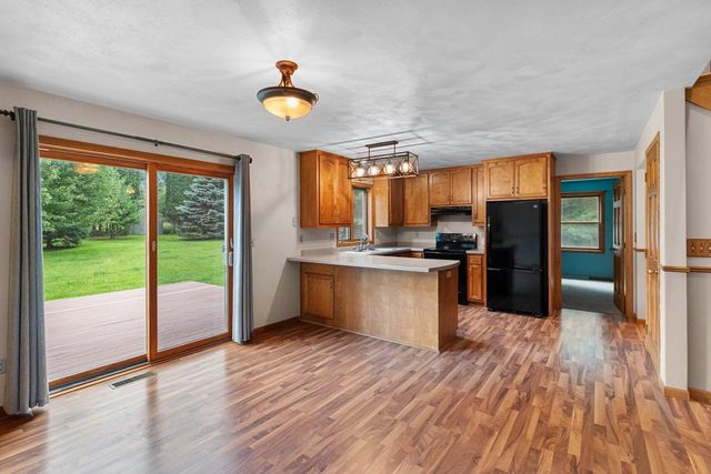 7364 JENSEN ROAD, Oshkosh, WI 54904