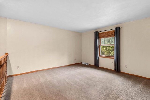 7364 JENSEN ROAD, Oshkosh, WI 54904